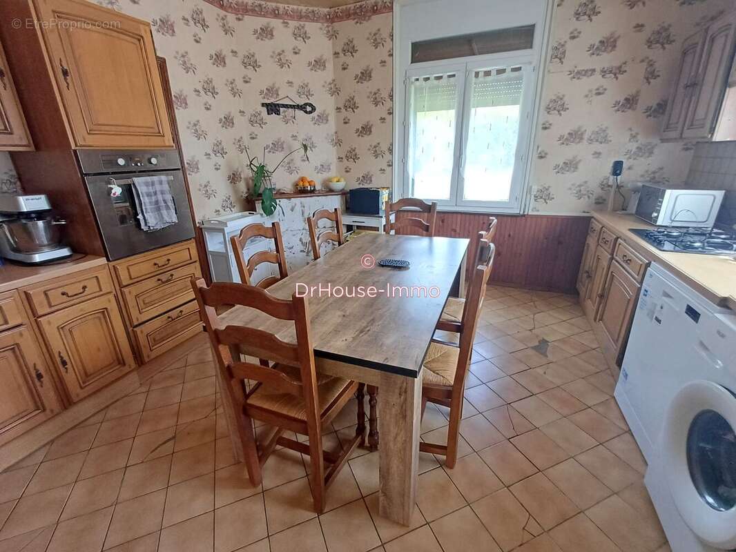 Maison 142 m² à Bernot  - photo 25