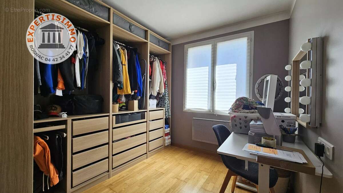Appartement à ROGNAC