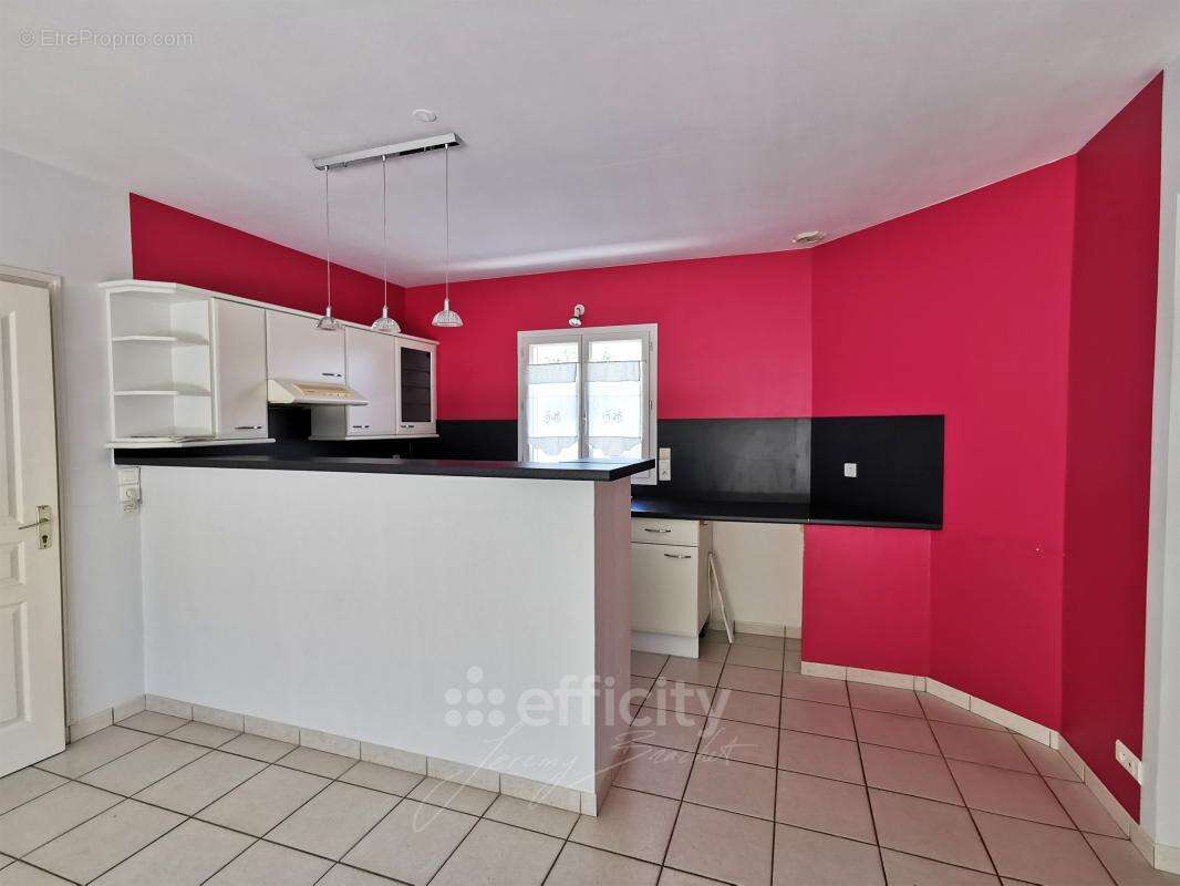 Maison 107 m² à Niort  - photo 5