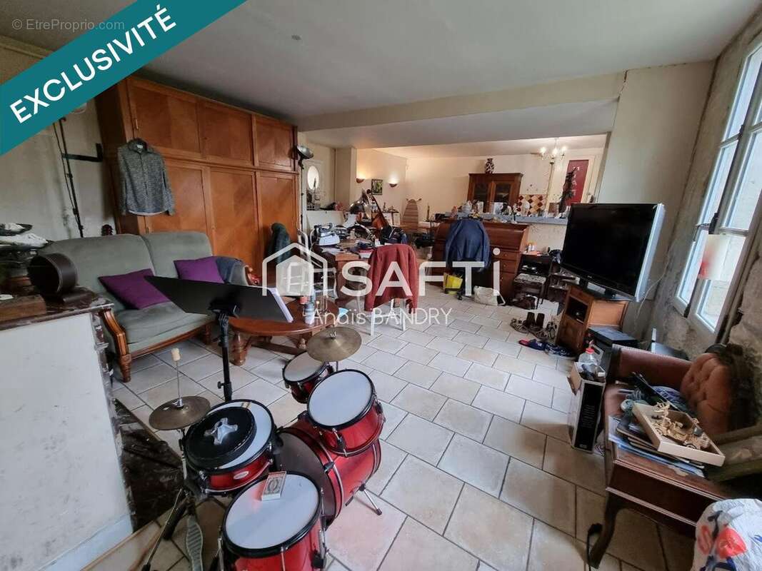 Maison 110 m² à Chassemy  - photo 4