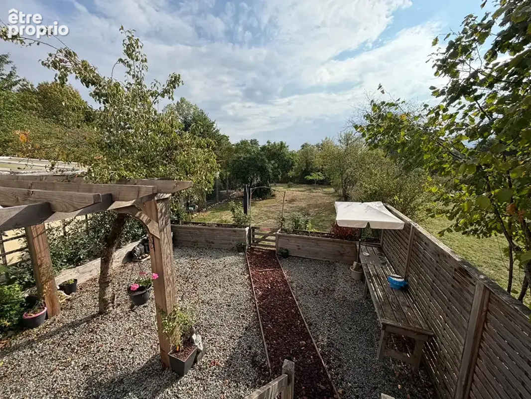 HAUTE VIENNE - Charmante Maison de Village Entièrement Rénovée - photo 16