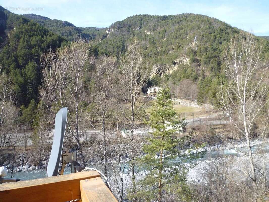 Appartement à GUILLAUMES