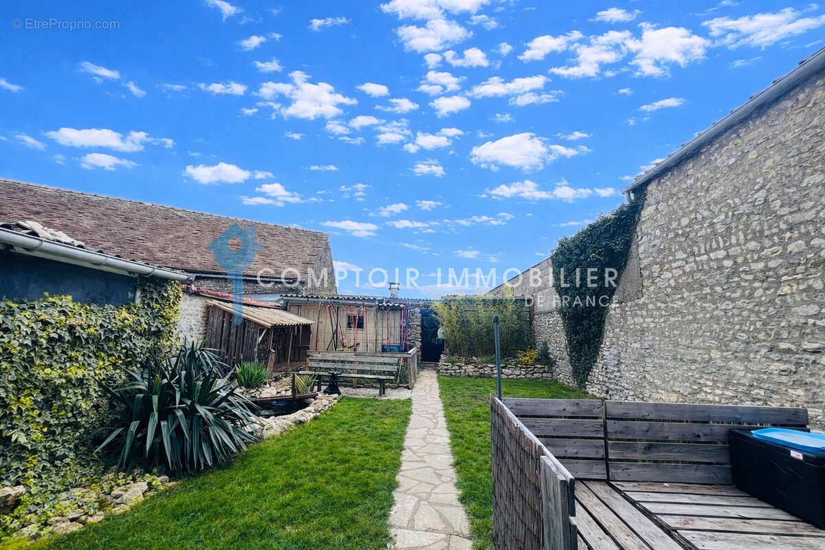 Maison pleine de charme   122 m2   Aucun travaux - photo 5