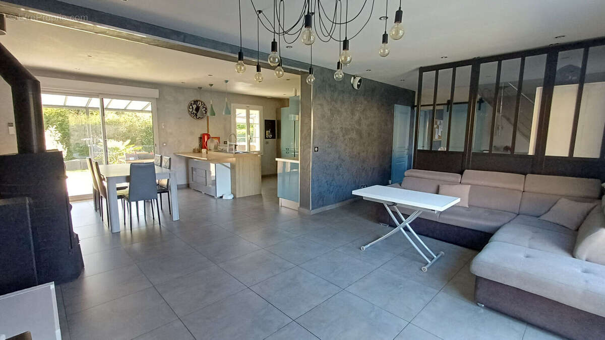 Maison à MAGNY-EN-VEXIN