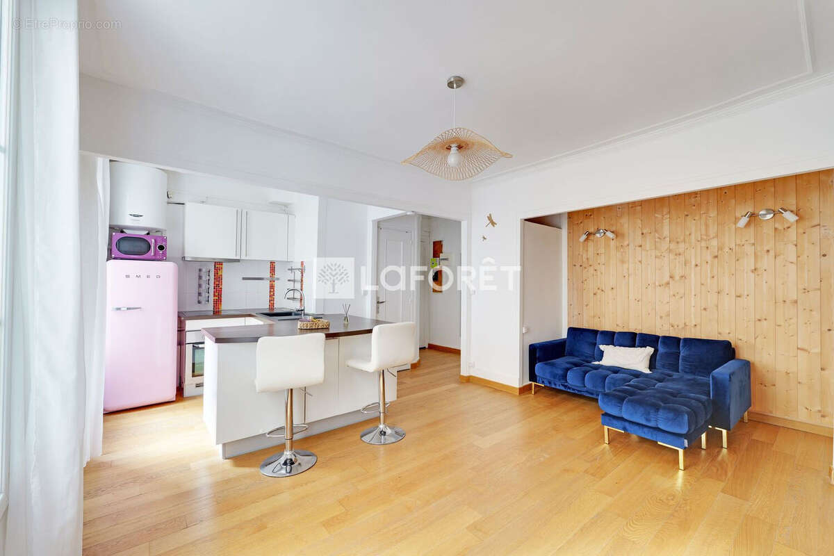 Appartement à PARIS-12E