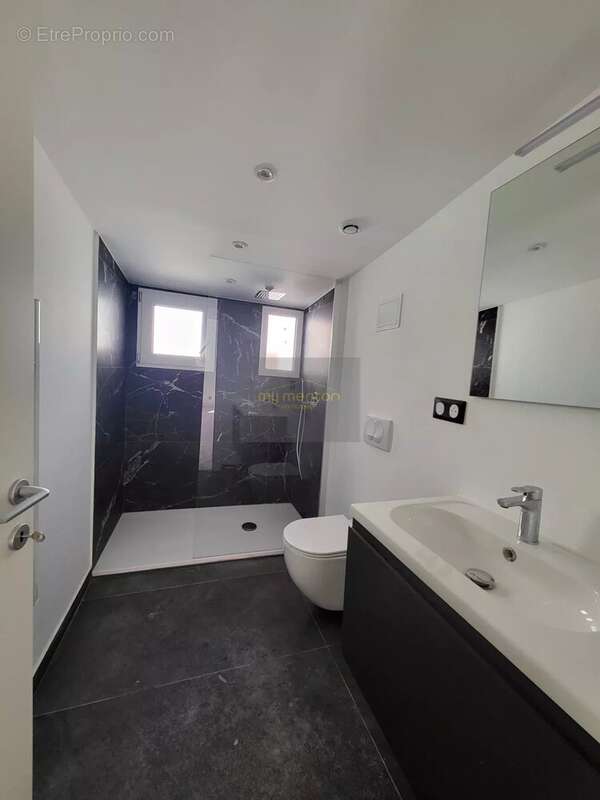 Appartement à MENTON