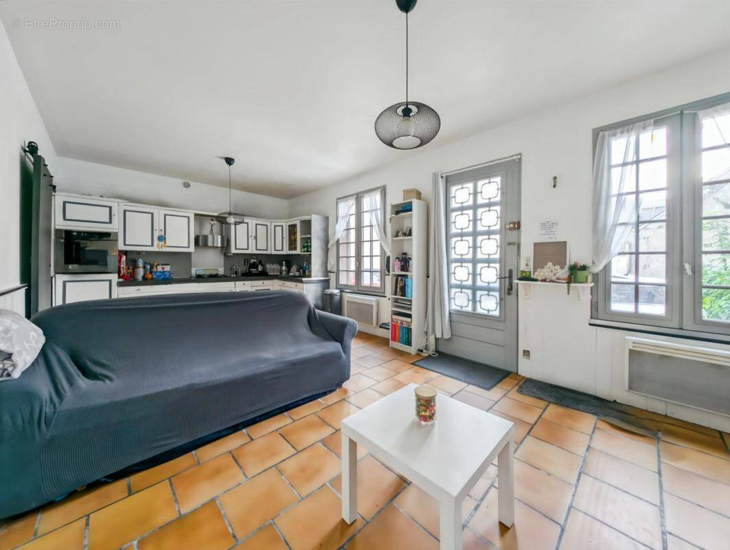 Maison à VERETZ