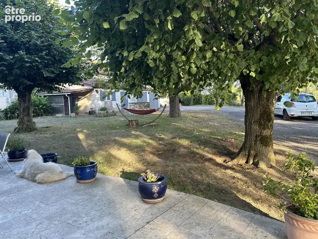 Maison pierre de 220 m2 avec terrain clos - photo 12