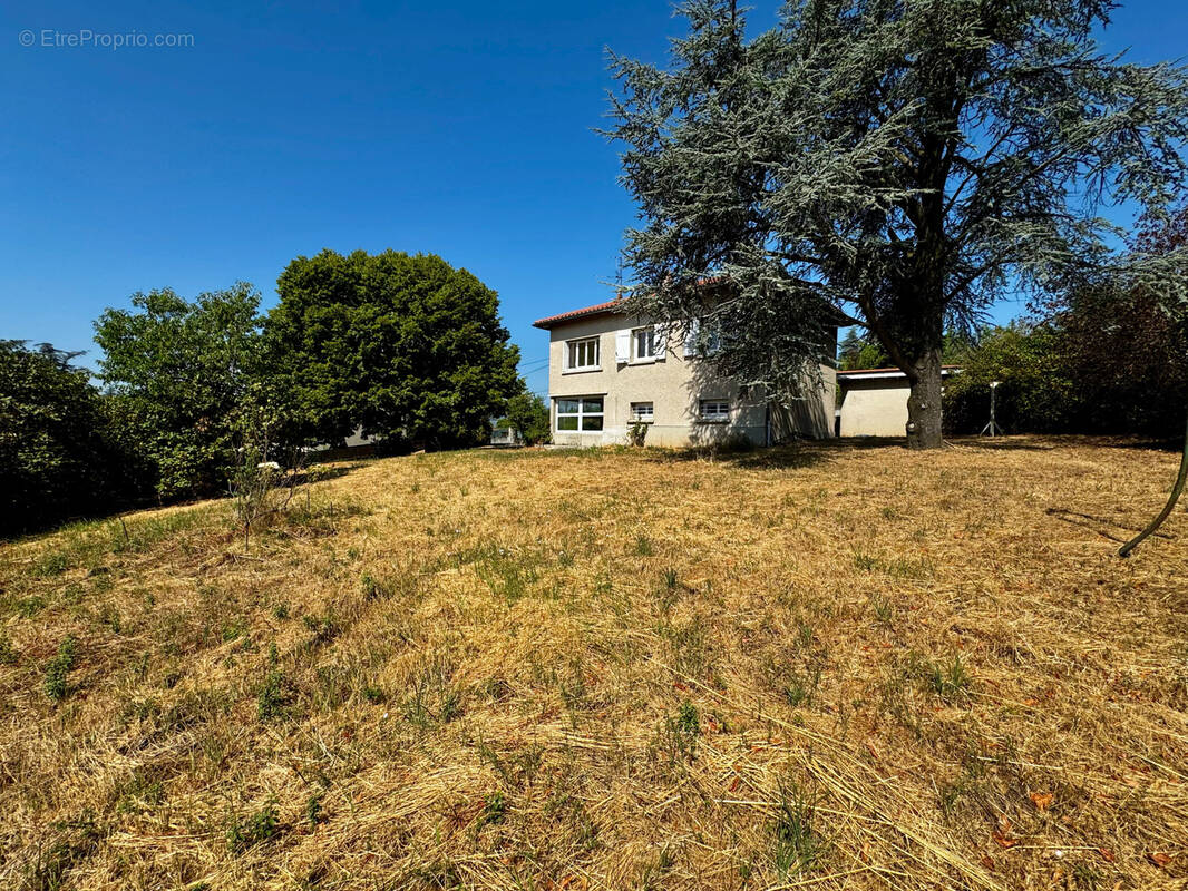 Maison de 100m2 avec terrain de 1449m2 - photo 1