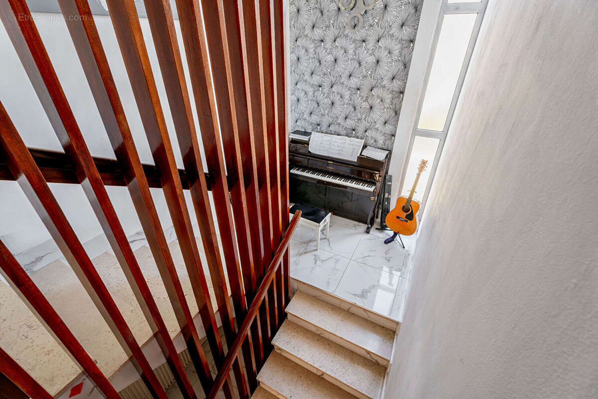 Maison à SIX-FOURS-LES-PLAGES