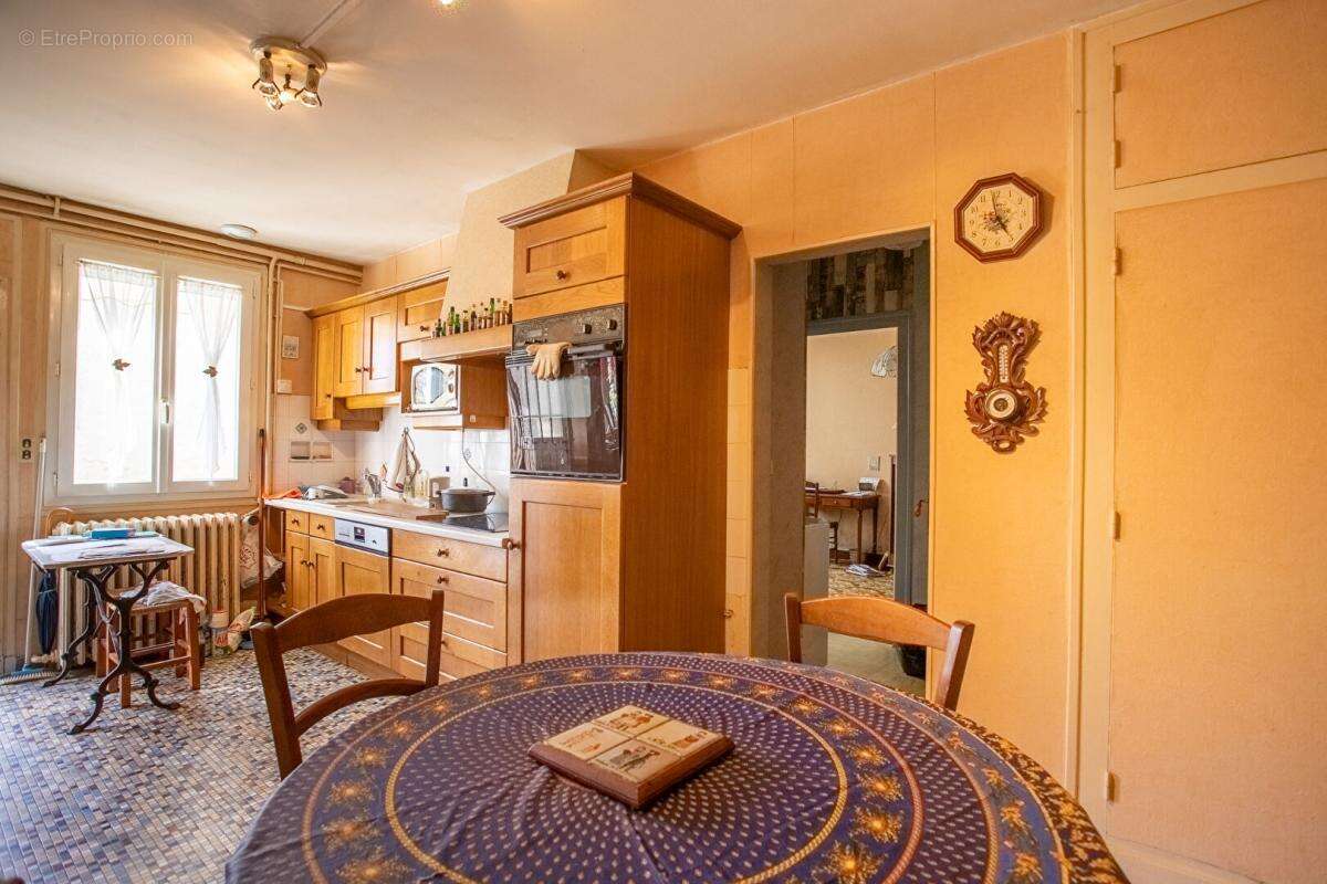 Maison à LA VERNELLE