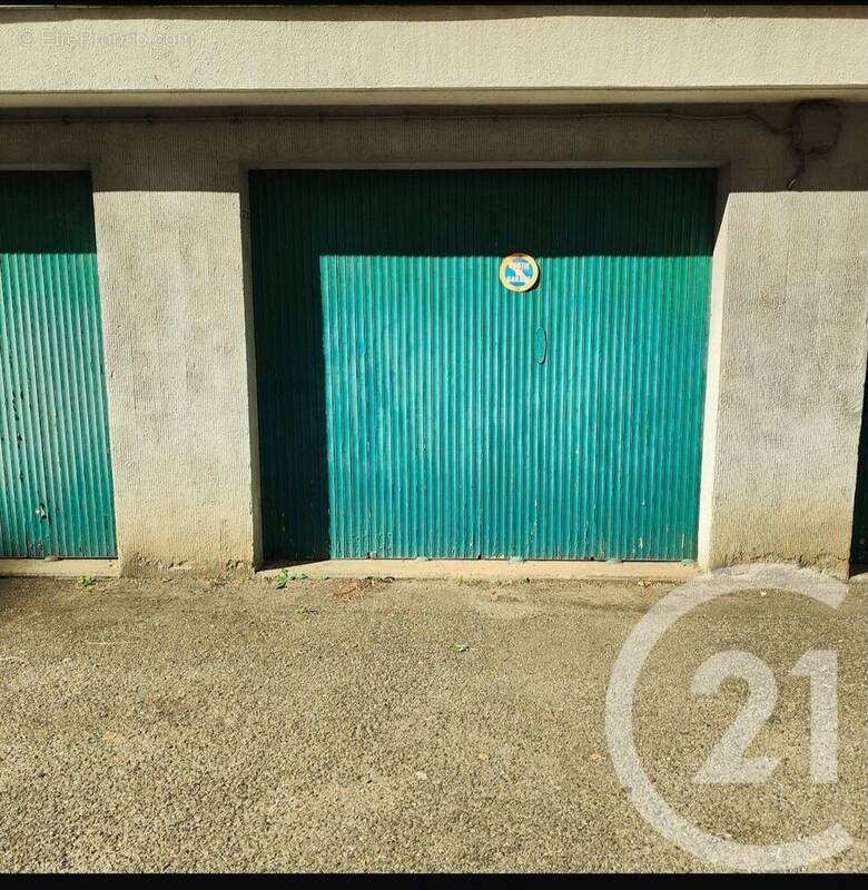 Photo 1 - Parking à MONTPELLIER