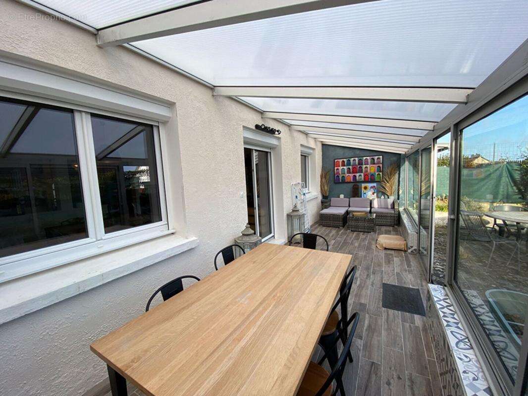 Maison à EQUEURDREVILLE-HAINNEVILLE