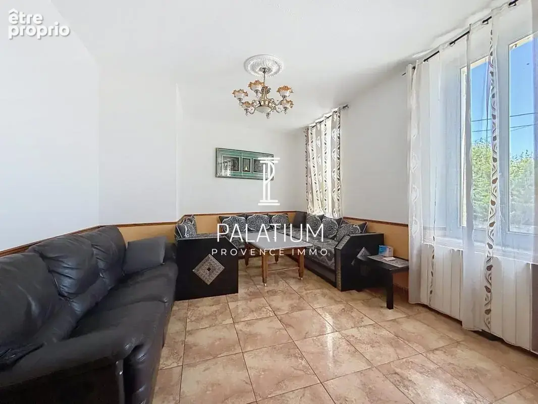 Maison de ville de 119 m² avec véranda – Marseille 13e - photo 7