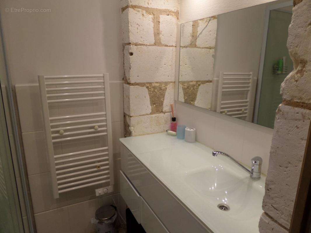 Appartement à JUMILHAC-LE-GRAND