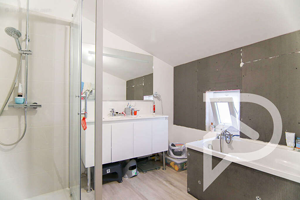 Maison à L&#039;ISLE-JOURDAIN