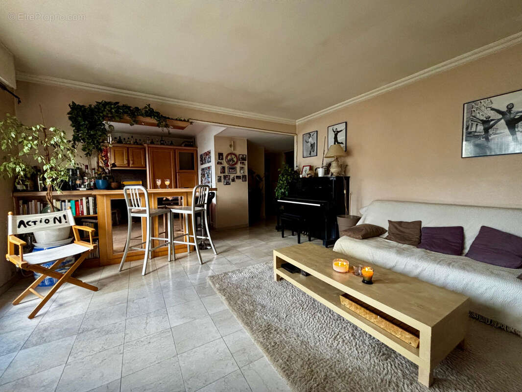 Appartement à AULNAY-SOUS-BOIS