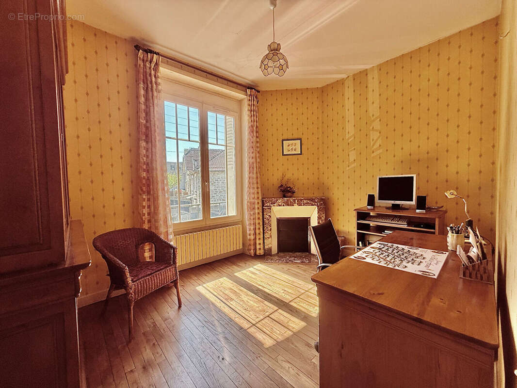 Maison à BRIVE-LA-GAILLARDE