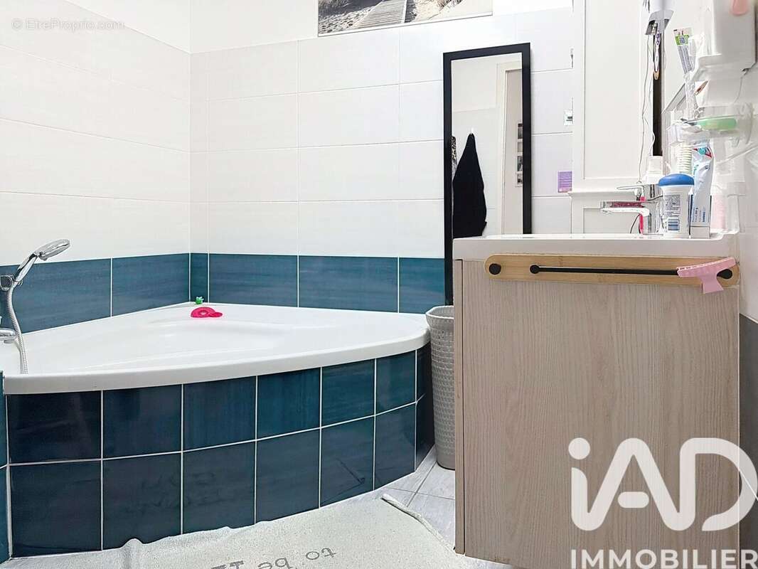 Photo 7 - Maison à SURGERES