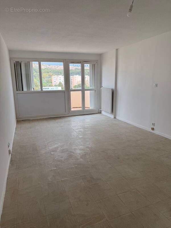 Appartement à VITROLLES