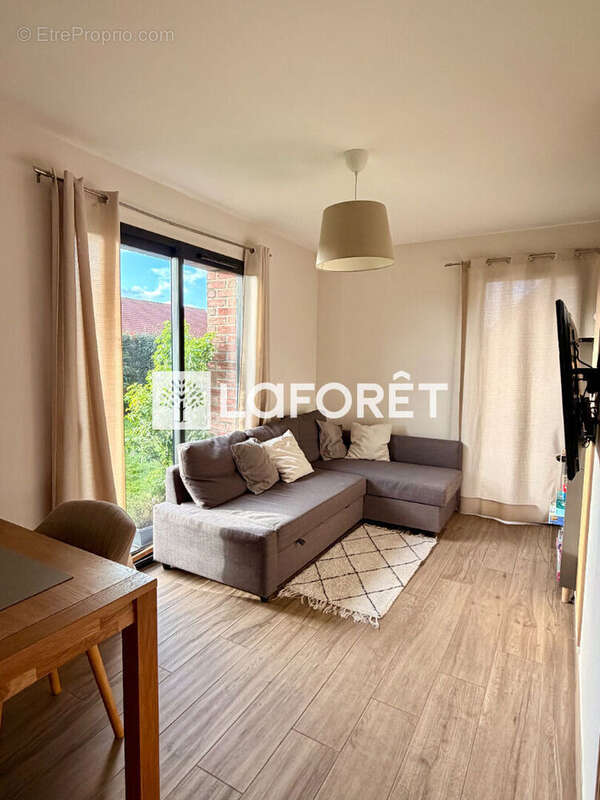 Maison à PERONNE-EN-MELANTOIS