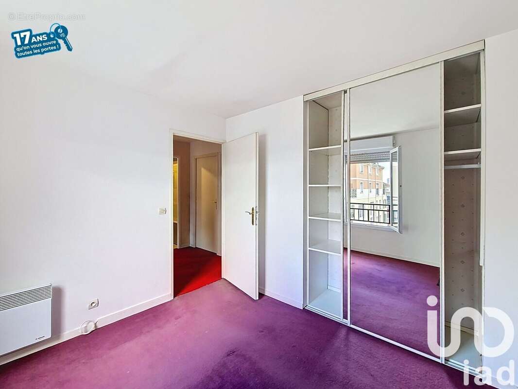 Photo 9 - Appartement à VILLENEUVE-LA-GARENNE