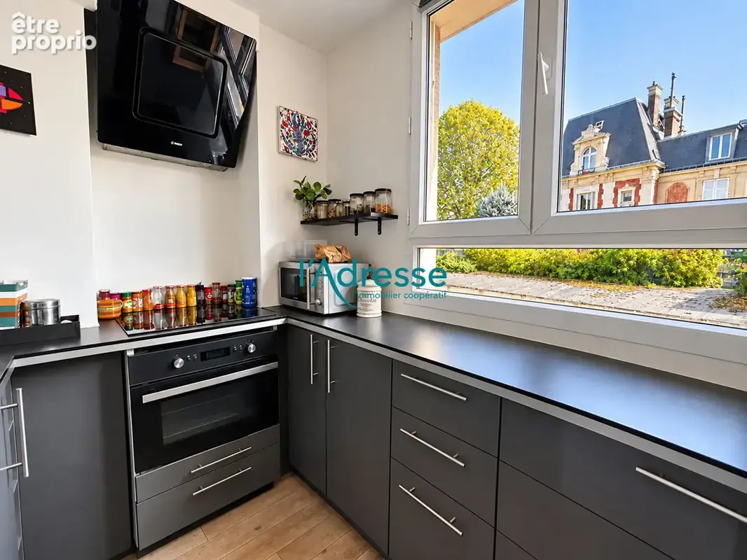 Nanterre 3 pièces 47 m² proche RER A - photo 6