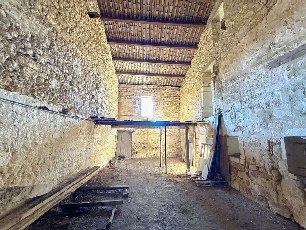 Autre à SOYAUX
