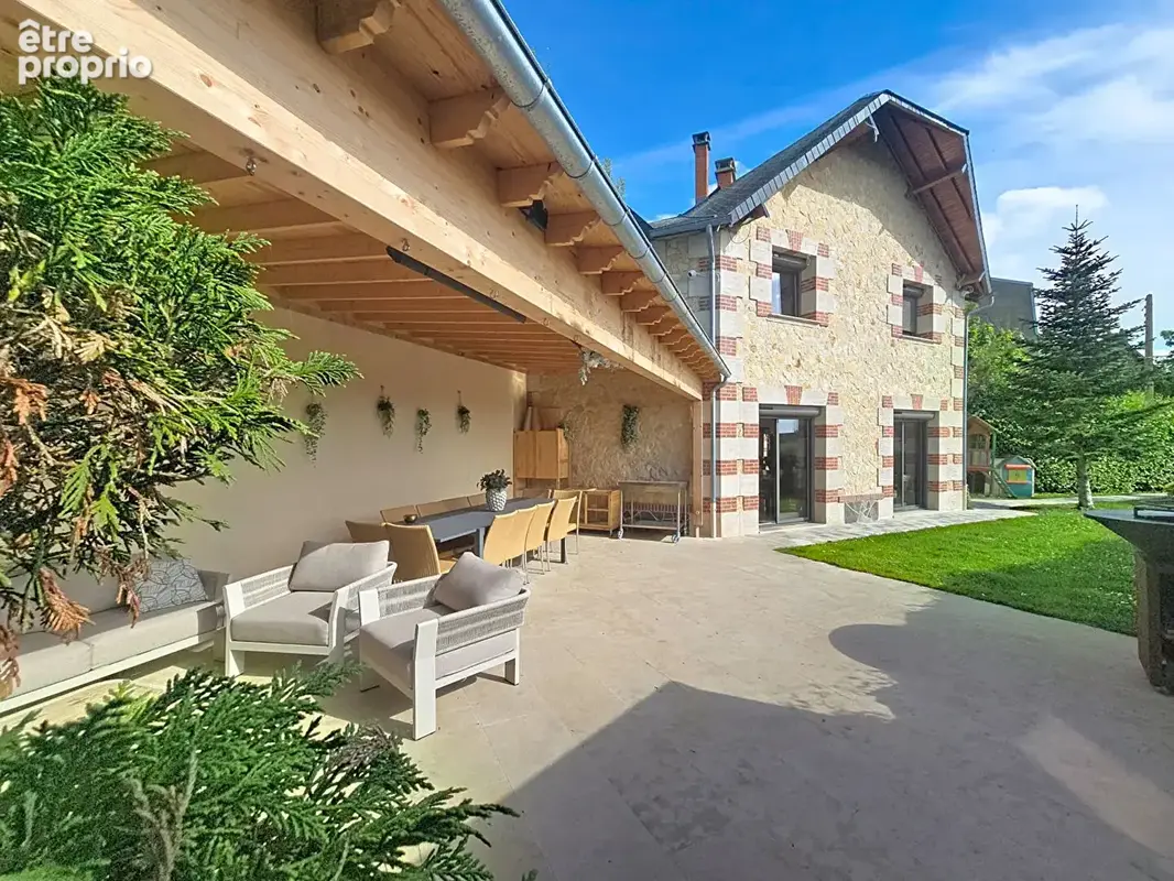TROUVILLE SUR MER - Villa de 7 pièces avec garage - photo 3