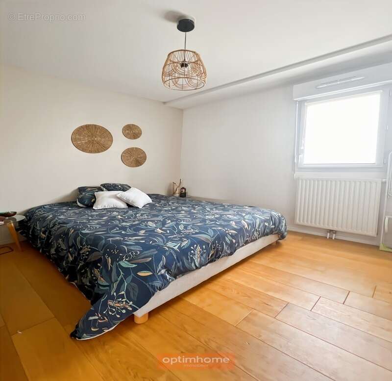 Appartement à VEZIN-LE-COQUET