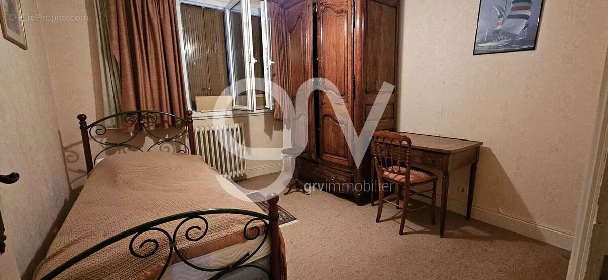 Maison à ARPAJON-SUR-CERE