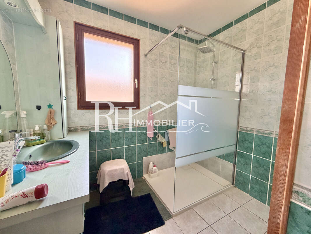 Maison 4 chambres, 1100m2 de terrain - photo 5