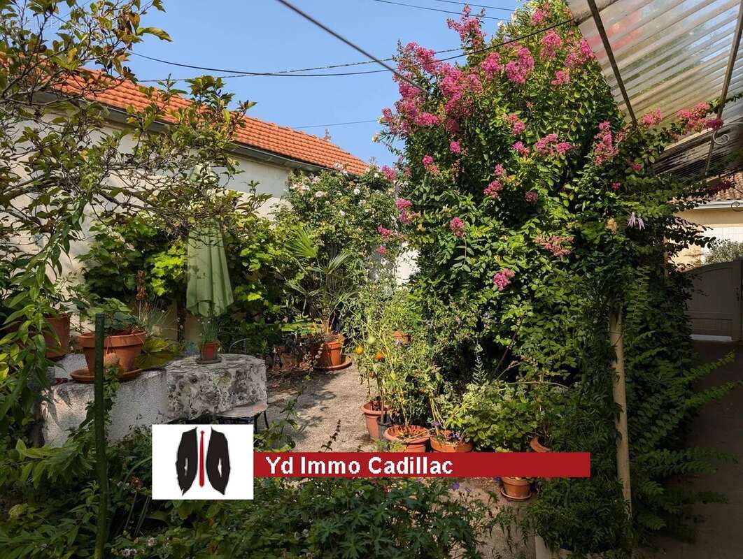 Maison à CADILLAC