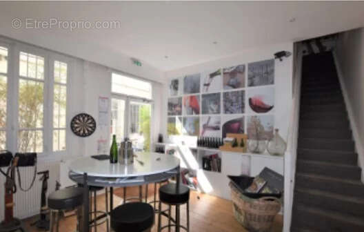 Coup de cœur assuré ! Corpimmo vous propose à la vente plusieurs surfaces divisibled dans une copropriété de charme de 5 lots. F - photo 4