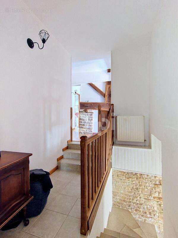 Maison à VILLE-SOUS-LA-FERTE