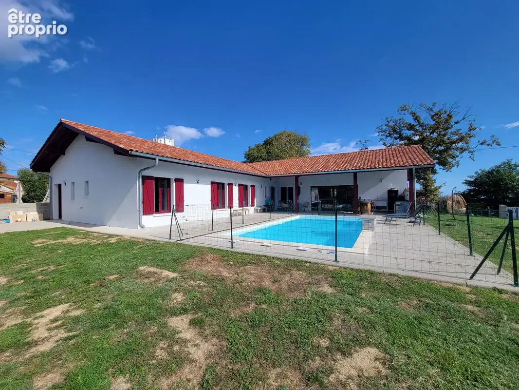 Photo Maison à Bidache au prix de 650 000€