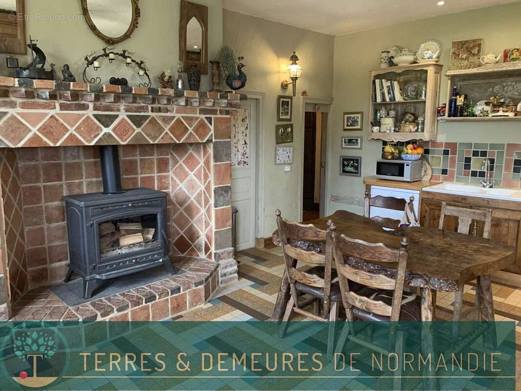 Maison à VIMOUTIERS