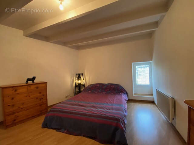 Maison à CHENAC-SAINT-SEURIN-D'UZET