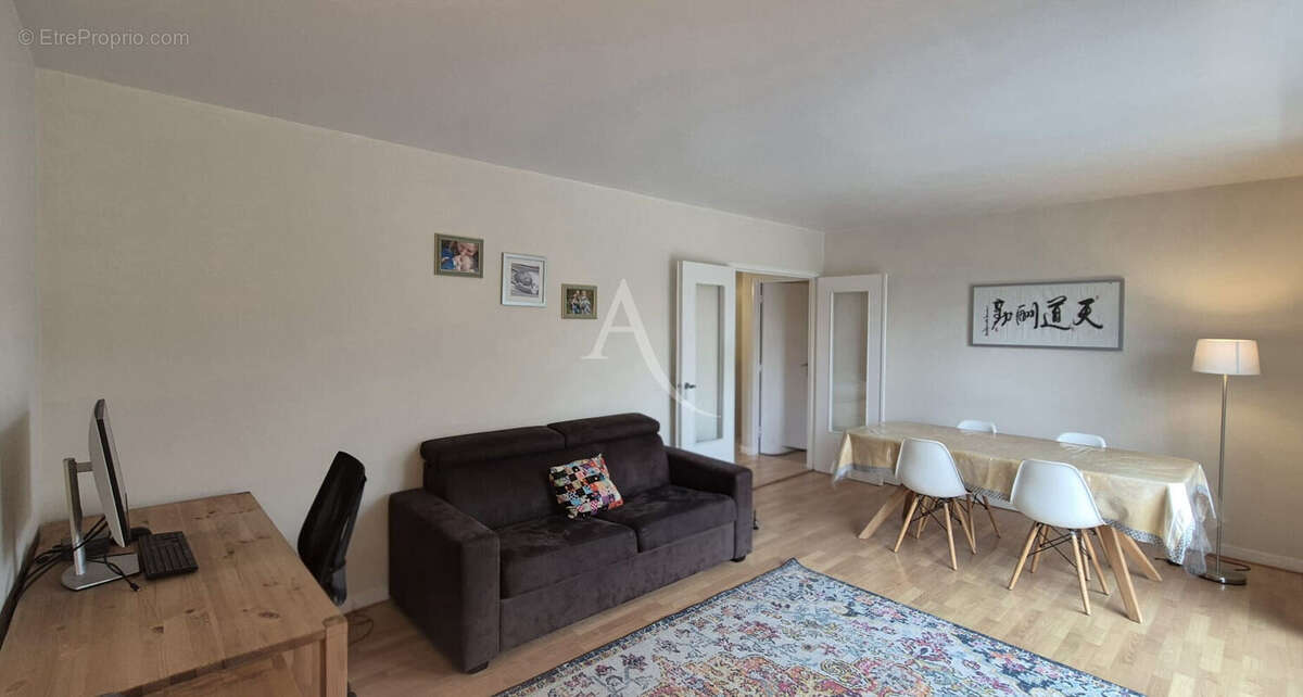 Appartement à BURES-SUR-YVETTE