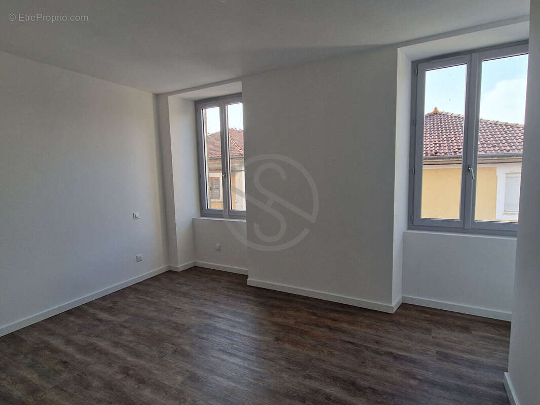 Appartement T3 de 90 m2 - photo 4