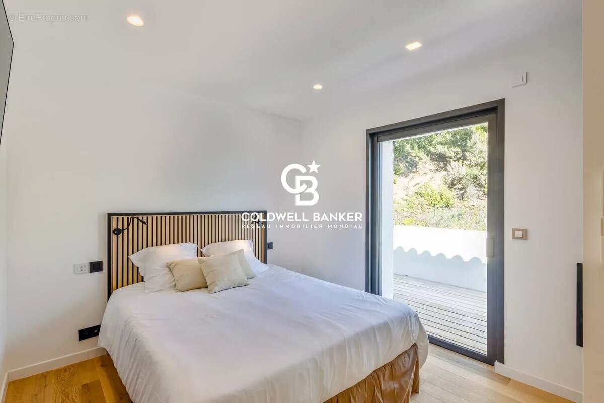 Maison à CAVALAIRE-SUR-MER