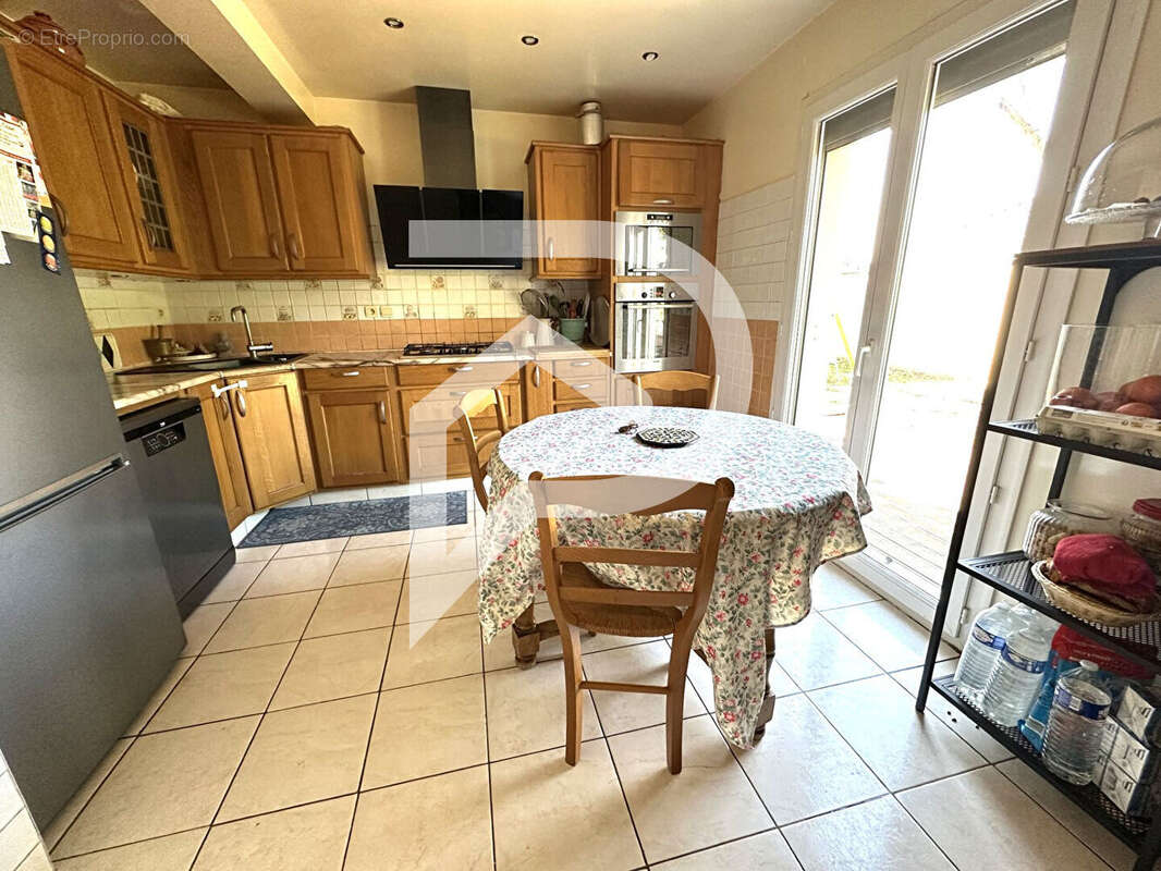 Maison à MONTMORENCY