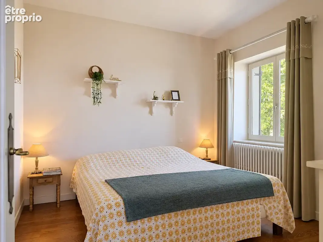BOURG-EN-BRESSE - Propriété de caractère du XIXe siècle avec ascenseur, jardin et appartement indépendant - photo 9