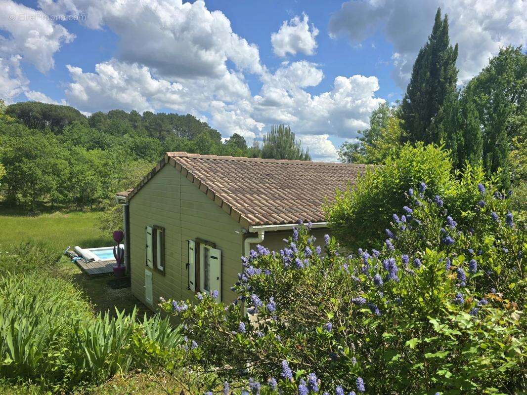 Maison à SAINT-PAUL-LIZONNE
