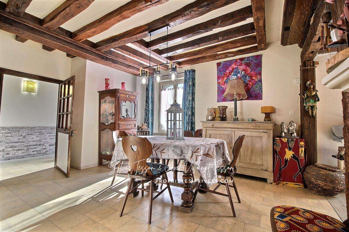 Maison à SAINT-LYE-LA-FORET