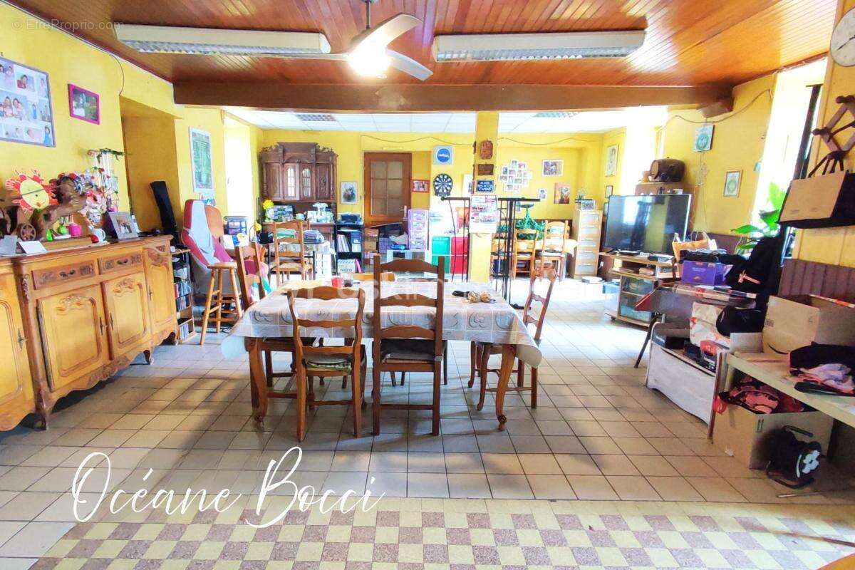 Maison à MEHUN-SUR-YEVRE