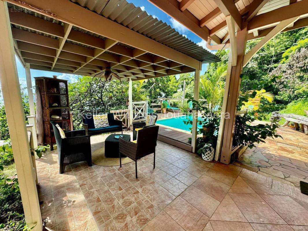 Maison à LES ANSES-D&#039;ARLET