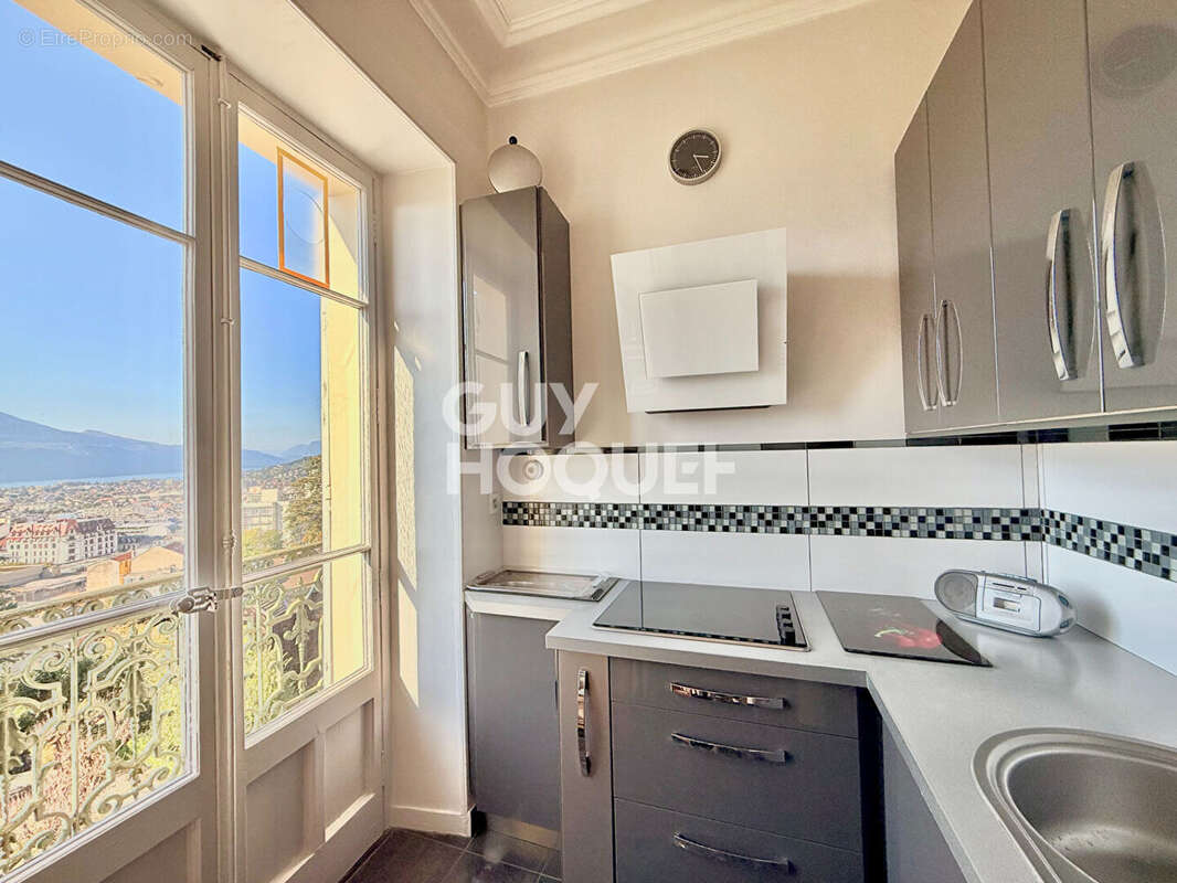 Appartement à AIX-LES-BAINS