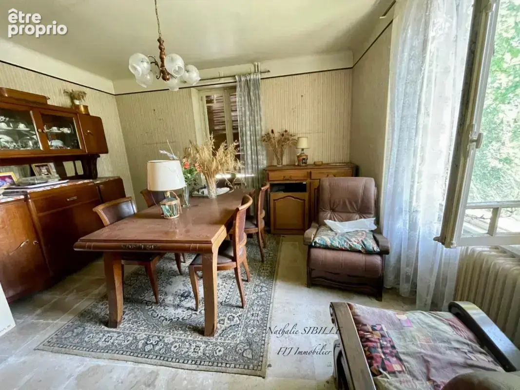 Maison 15 pièces / 346 m² / 95 000 EUR / JUSSEY - photo 4