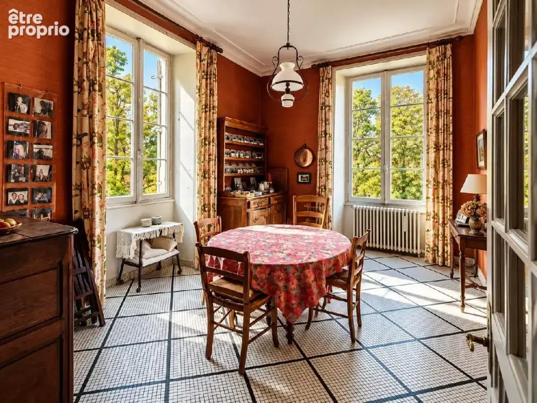 Proche du chêne - Demeure d'exception du XIX siècle - 550 m² - 12 chambres - dortoir - au coeur d'un parc de plus de 2ha avec ac - photo 6